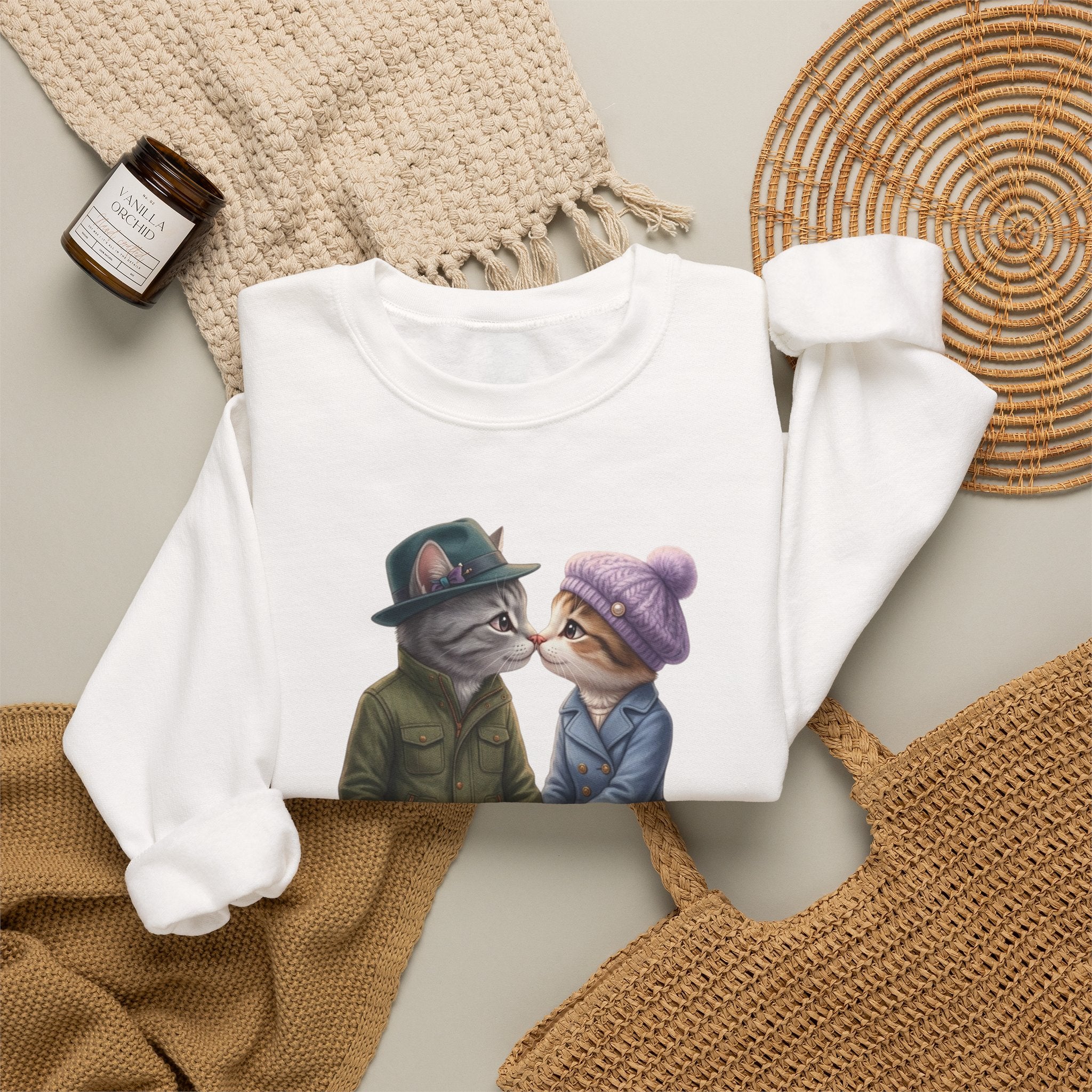 Cute Cat Couple Sweatshirt – Romantic Feline Couple Graphic Crewneck